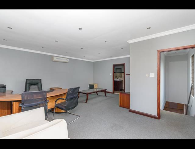 438M² BUSINESS TO LET IN NORWOOD